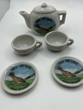 New Mexico Roadrunner Mini Tea Set - Ceramic Souvenir.